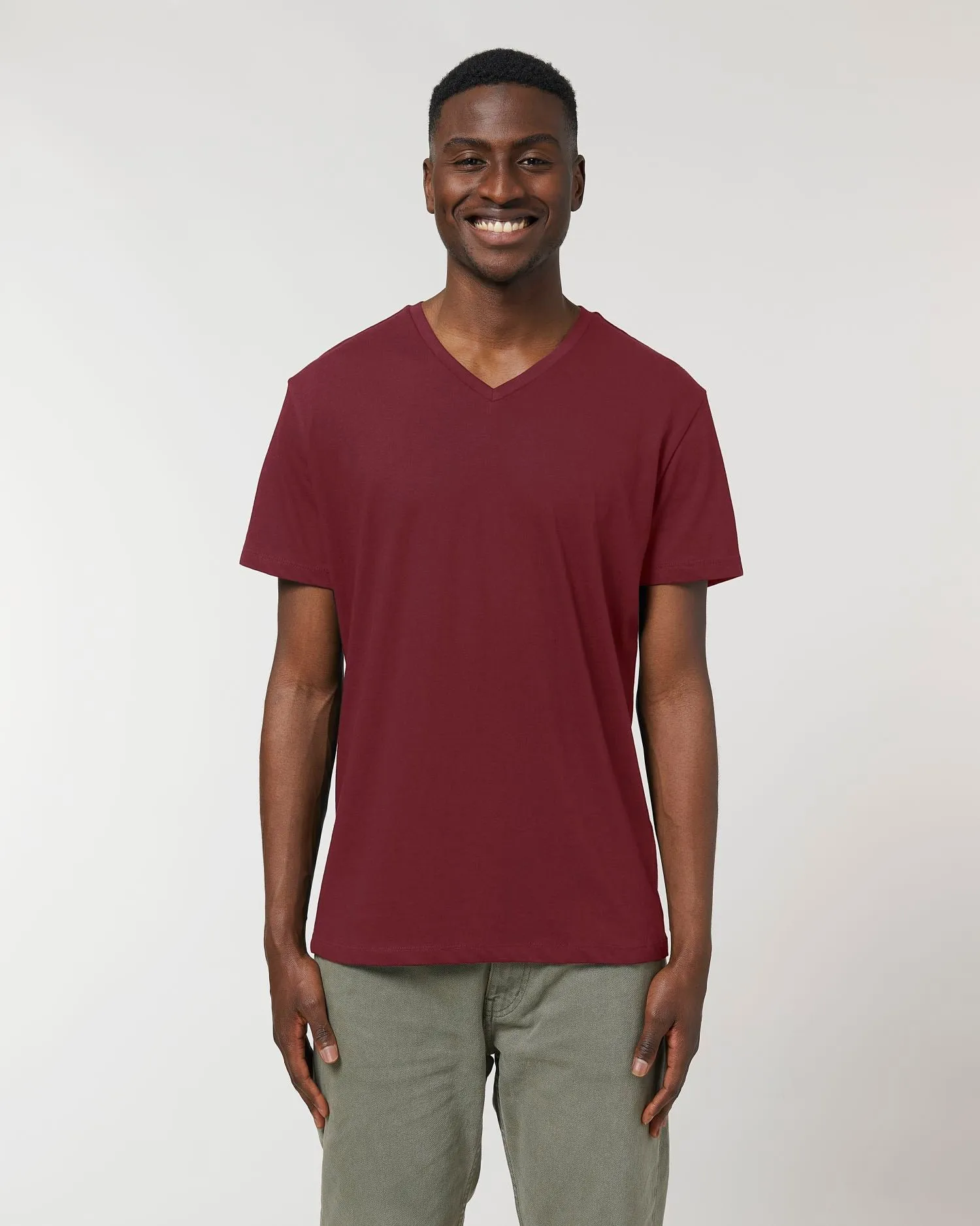 Men's Organic V-Neck T-shirt - 155 g/m² | Presenter STTM562