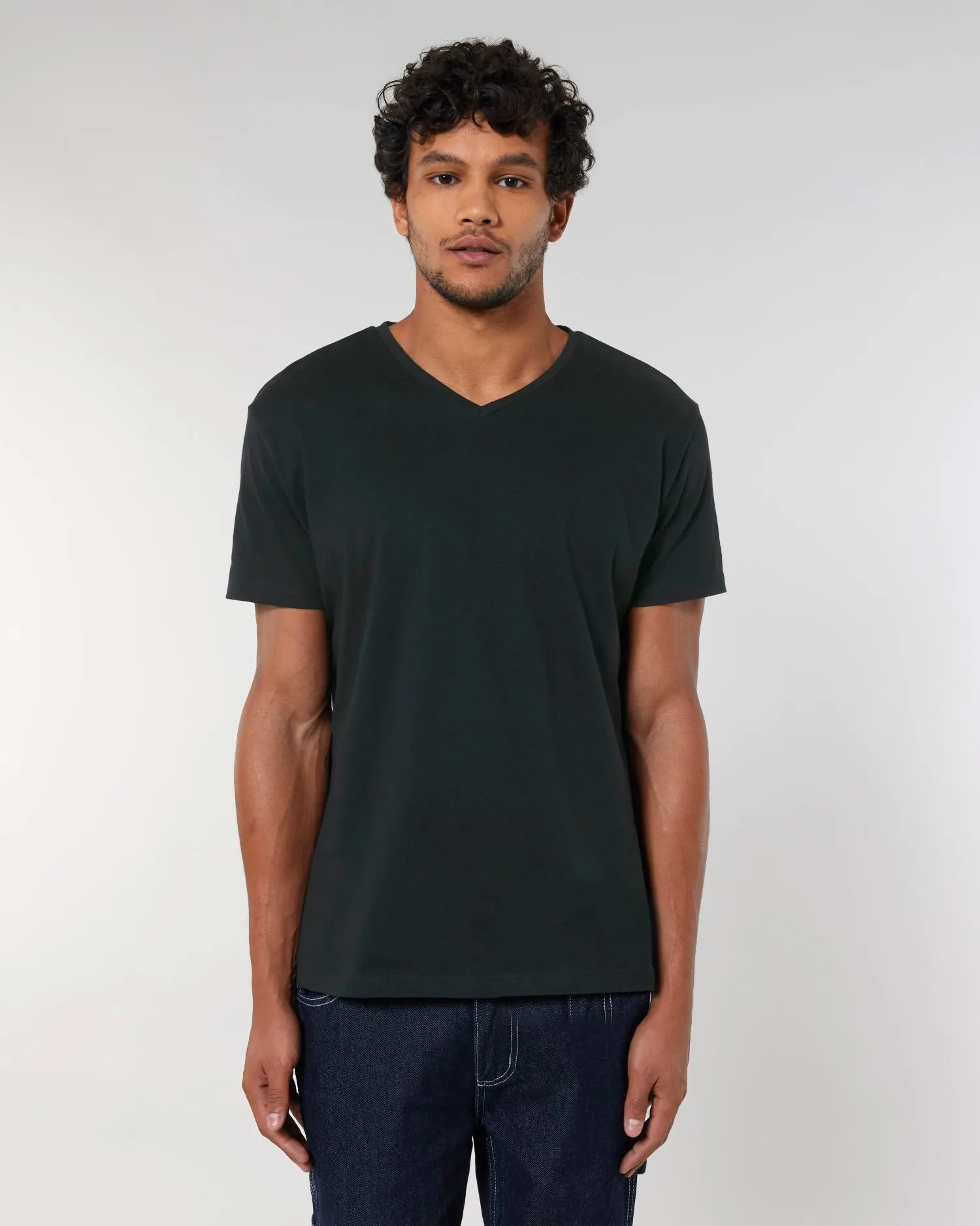 Men's Organic V-Neck T-shirt - 155 g/m² | Presenter STTM562
