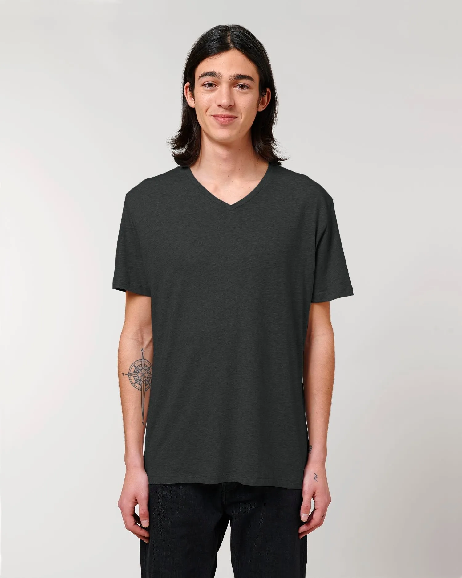 Men's Organic V-Neck T-shirt - 155 g/m² | Presenter STTM562