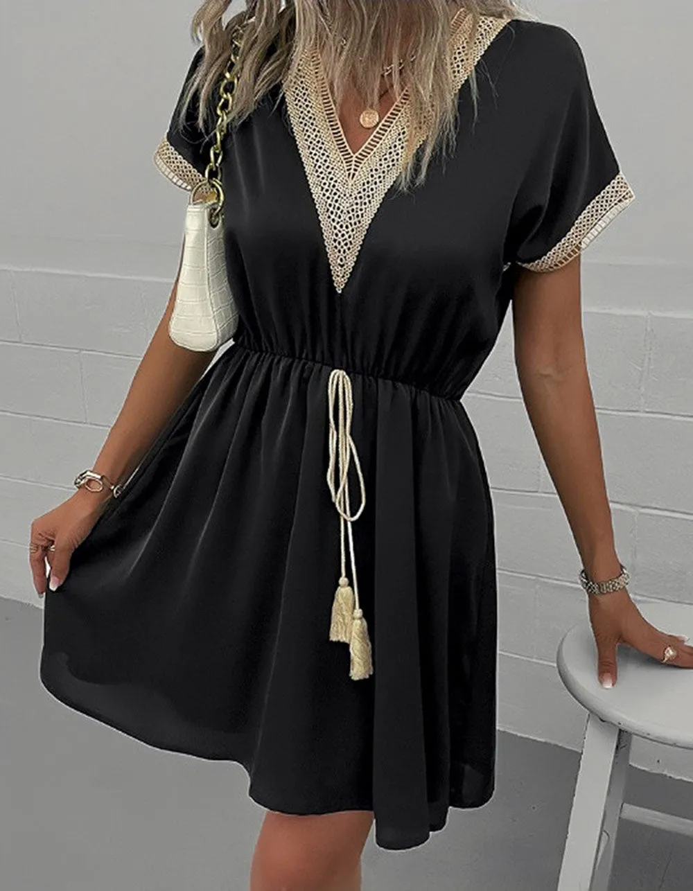 Solid-color V Neck Stitching Short Sleeve Midi A-Line Dresses