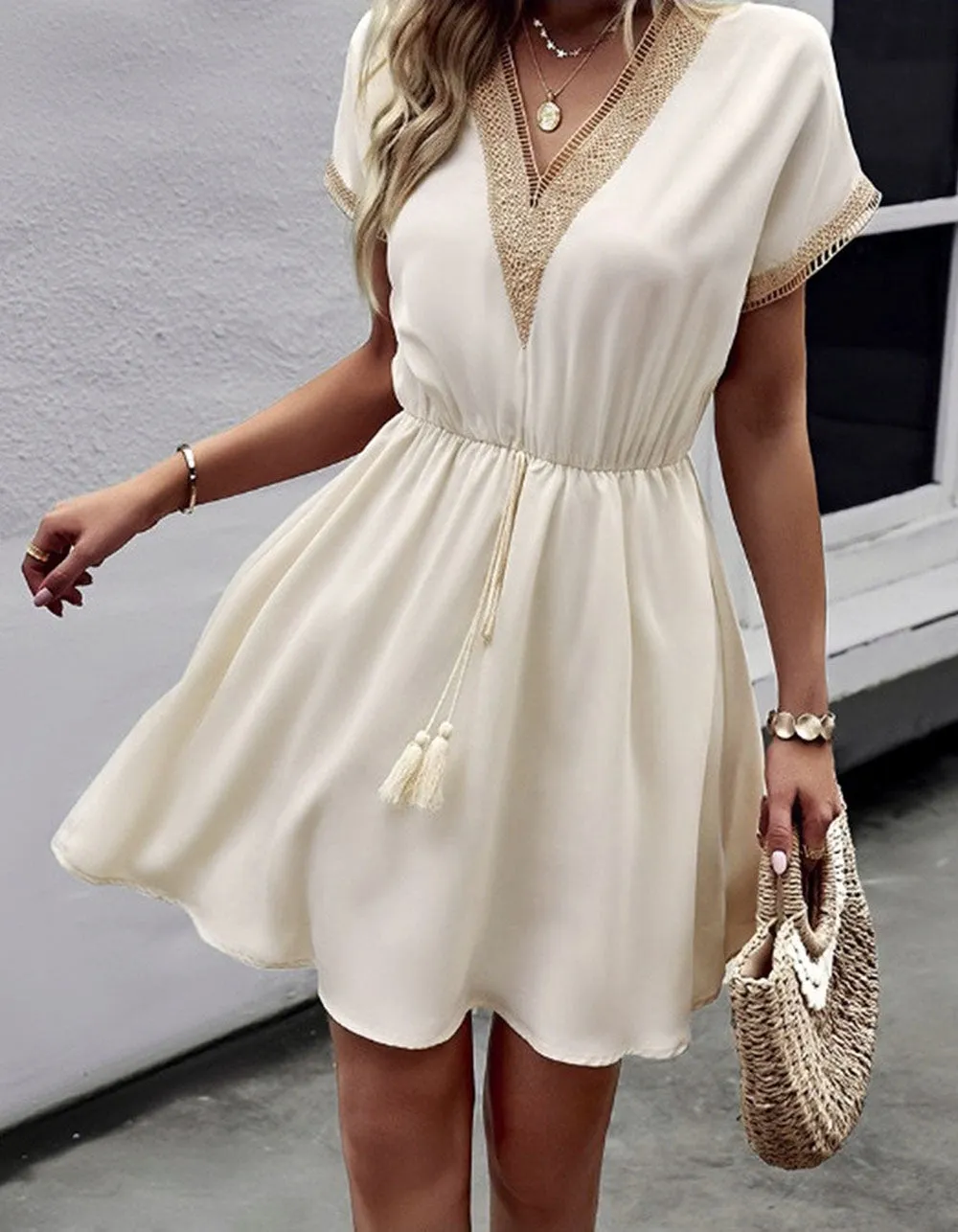 Solid-color V Neck Stitching Short Sleeve Midi A-Line Dresses
