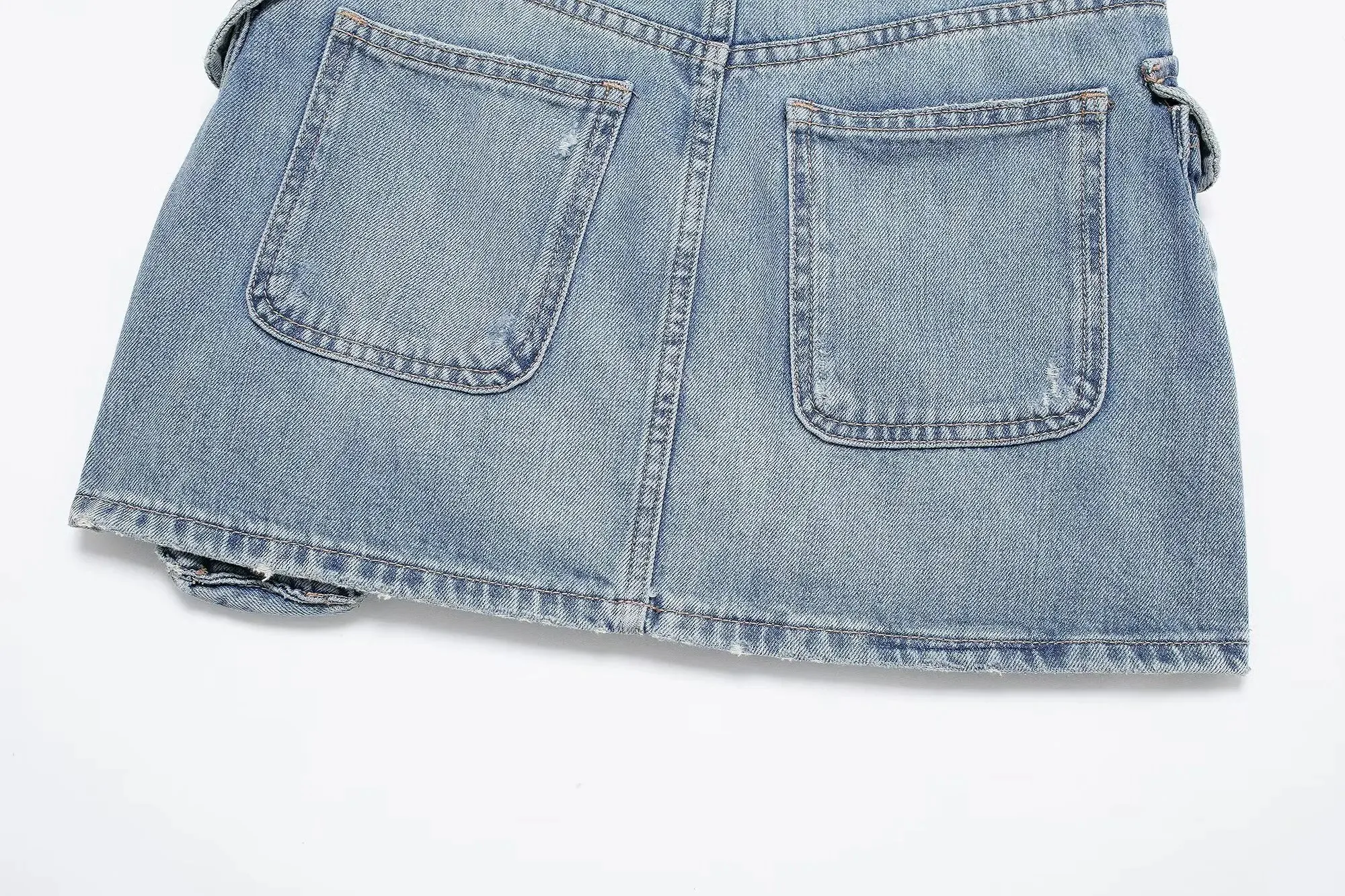 TAVIMART  -  For Summer Female Chic Mini Skirts Zipper High Waist Pockets Decoration Female Denim Button Slim Short Jean Skirts Mujer