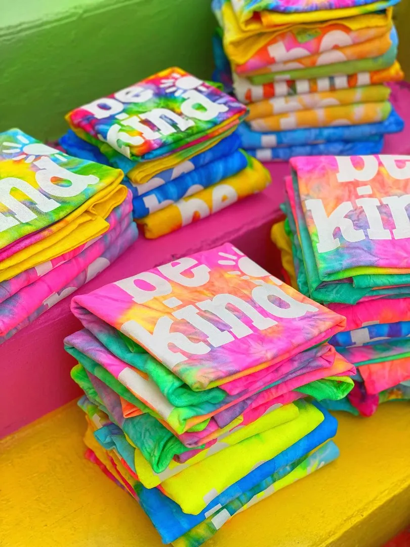 TIE-DYE MYSTERY TEE (BE KIND & PLAIN) - YOUTH
